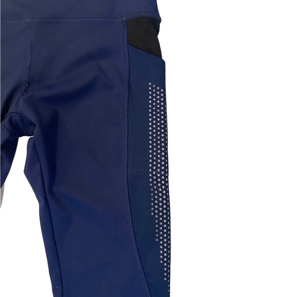 Pink Victoria’s Secret Ultimate Navy Blue and Black Leggings with Mesh Detail - Picture 4 of 13